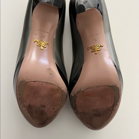 Prada heels - Picture 6 of 14